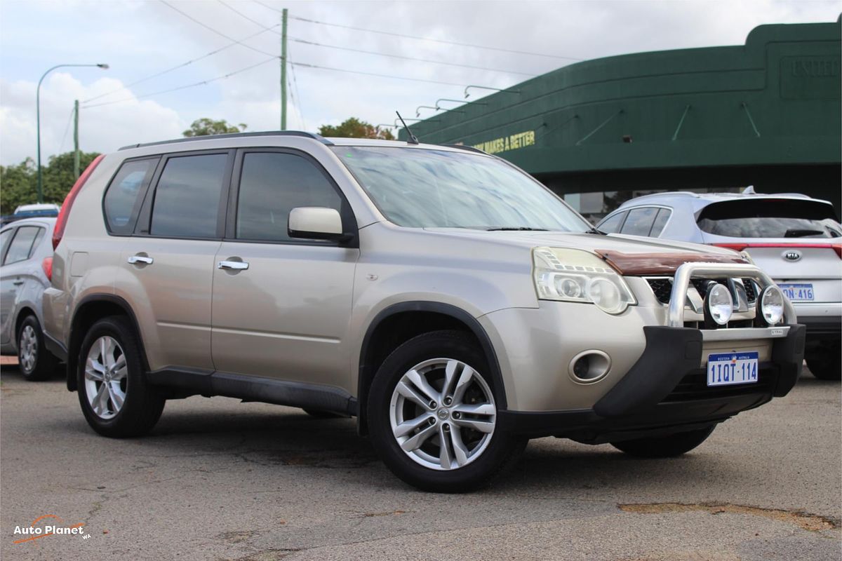2011 Nissan X-TRAIL ST T31