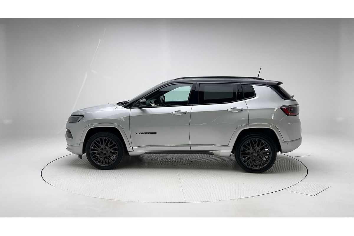 2022 Jeep Compass S-Limited M6