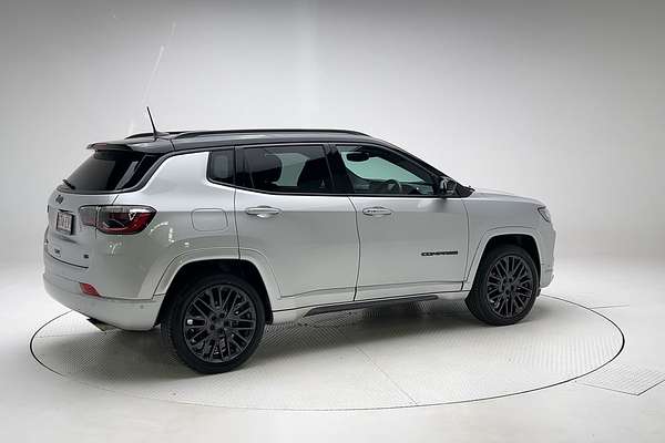 2022 Jeep Compass S-Limited M6
