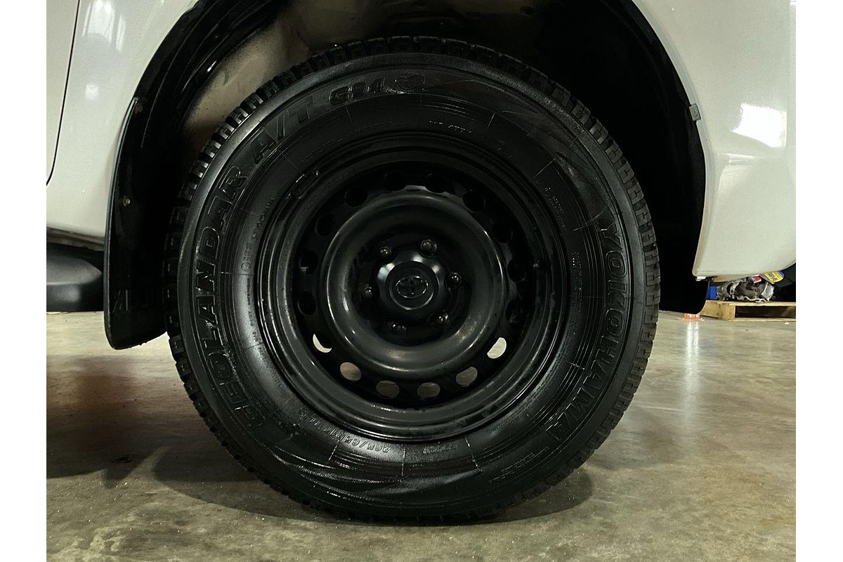 2020 Toyota Hilux SR GUN126R 4X4