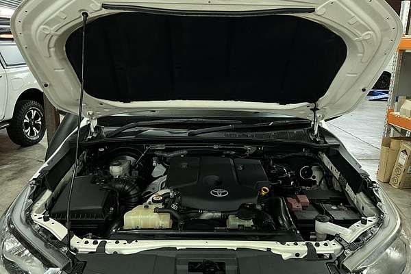 2020 Toyota Hilux SR GUN126R 4X4