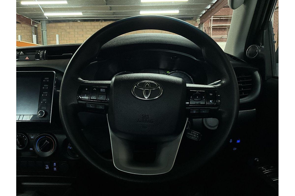 2020 Toyota Hilux SR GUN126R 4X4