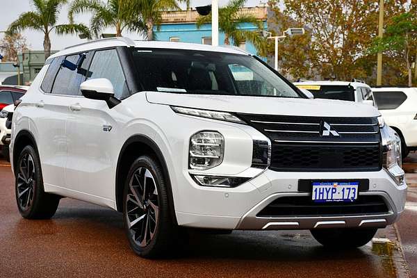 2023 Mitsubishi Outlander PHEV Exceed ZM