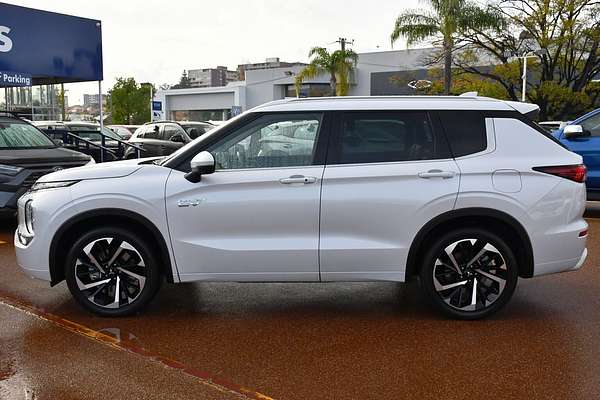 2023 Mitsubishi Outlander PHEV Exceed ZM