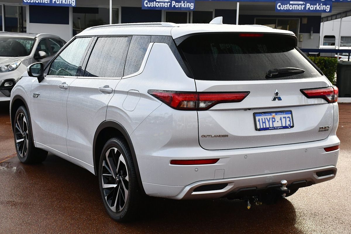 2023 Mitsubishi Outlander PHEV Exceed ZM