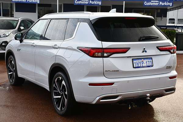 2023 Mitsubishi Outlander PHEV Exceed ZM