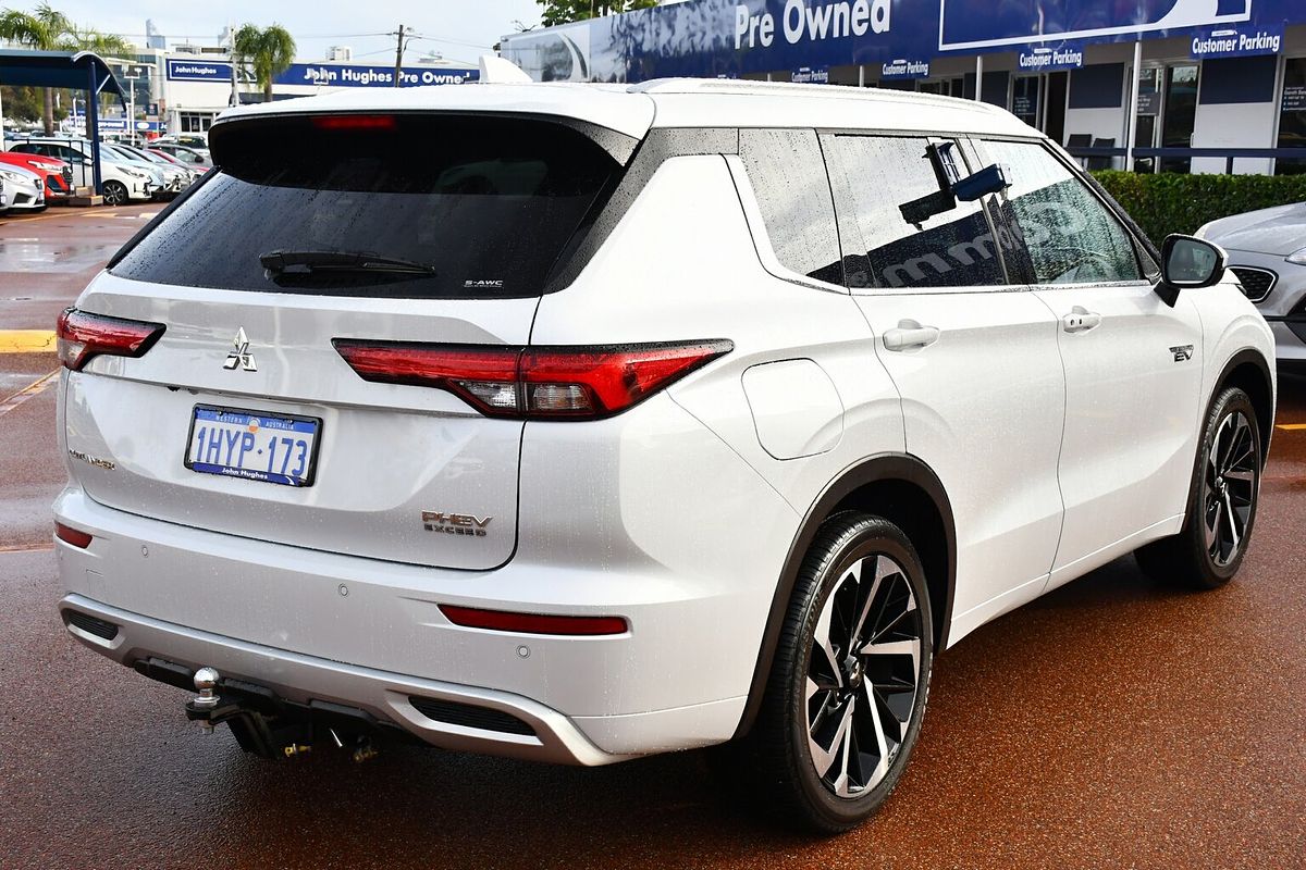 2023 Mitsubishi Outlander PHEV Exceed ZM