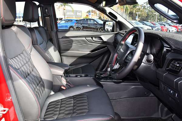 2025 Isuzu D-MAX X-TERRAIN 4X4