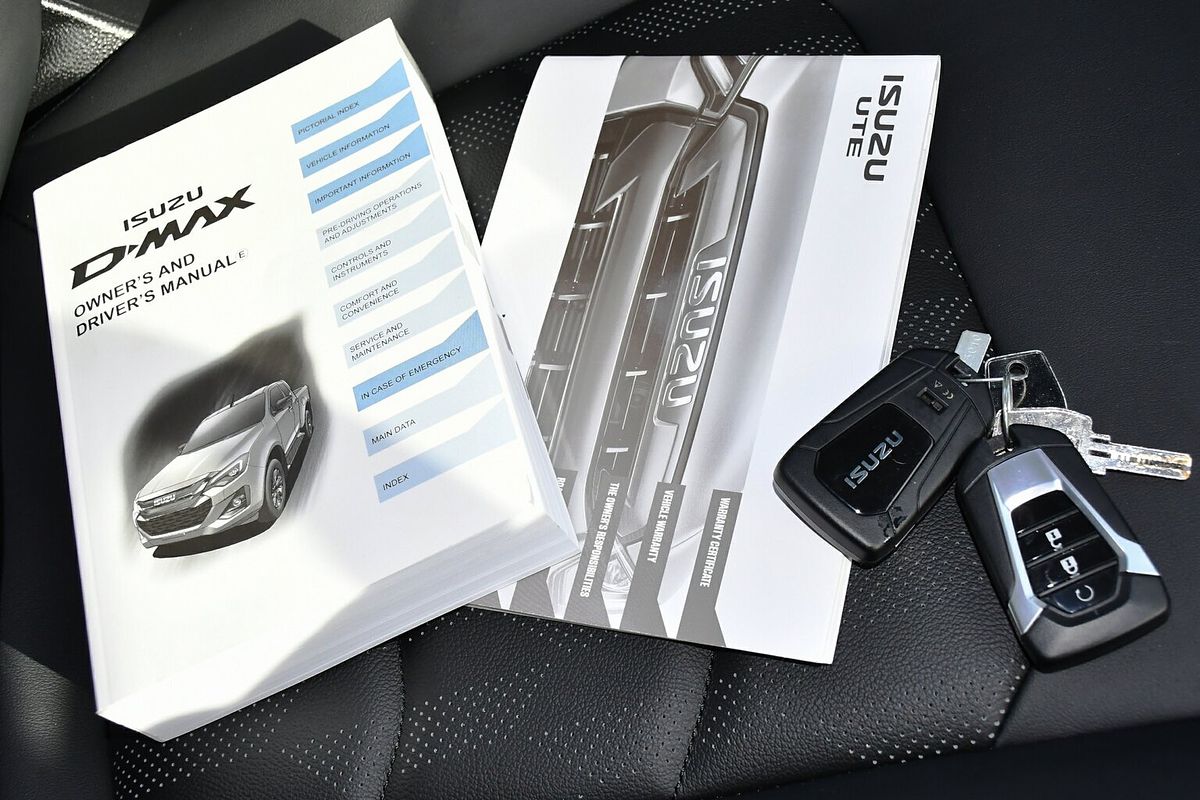 2025 Isuzu D-MAX X-TERRAIN 4X4
