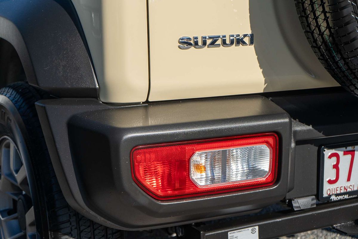 2022 Suzuki Jimny GLX GJ