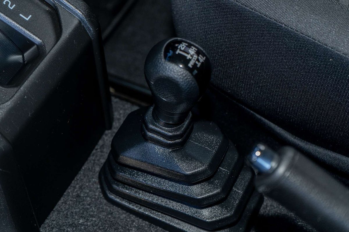 2022 Suzuki Jimny GLX GJ