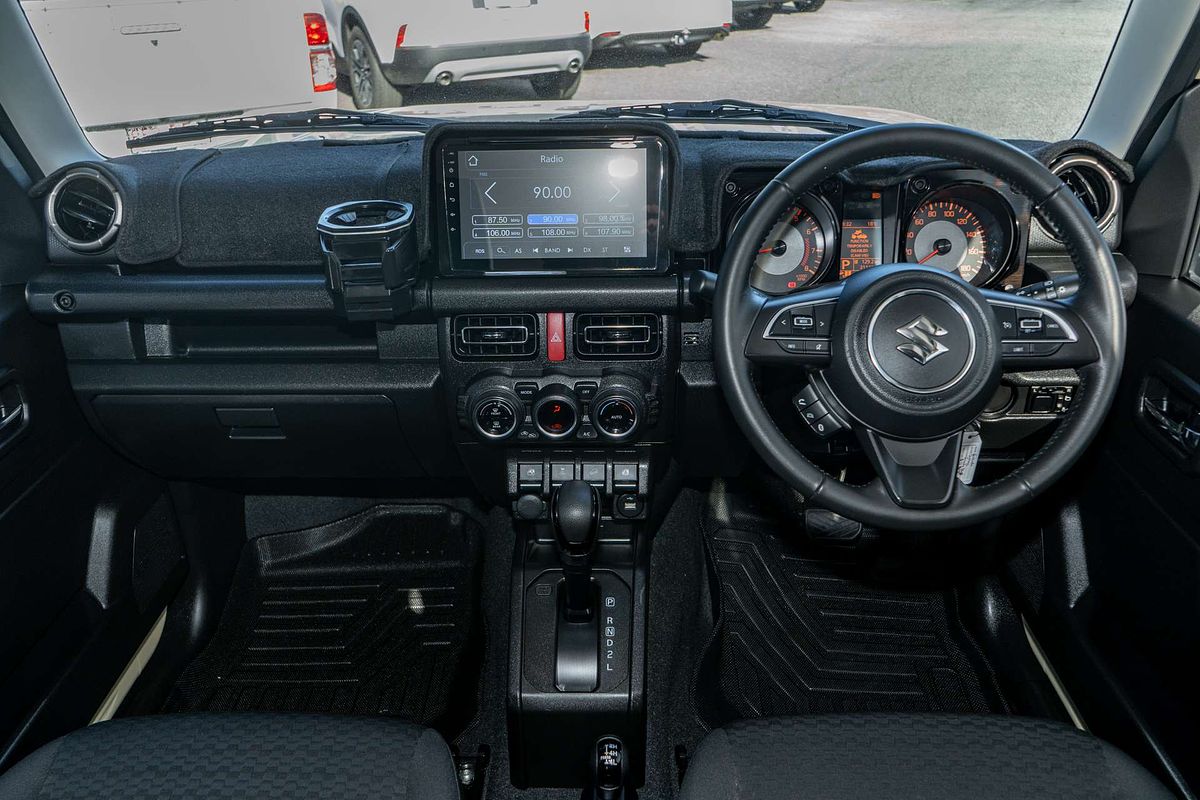 2022 Suzuki Jimny GLX GJ