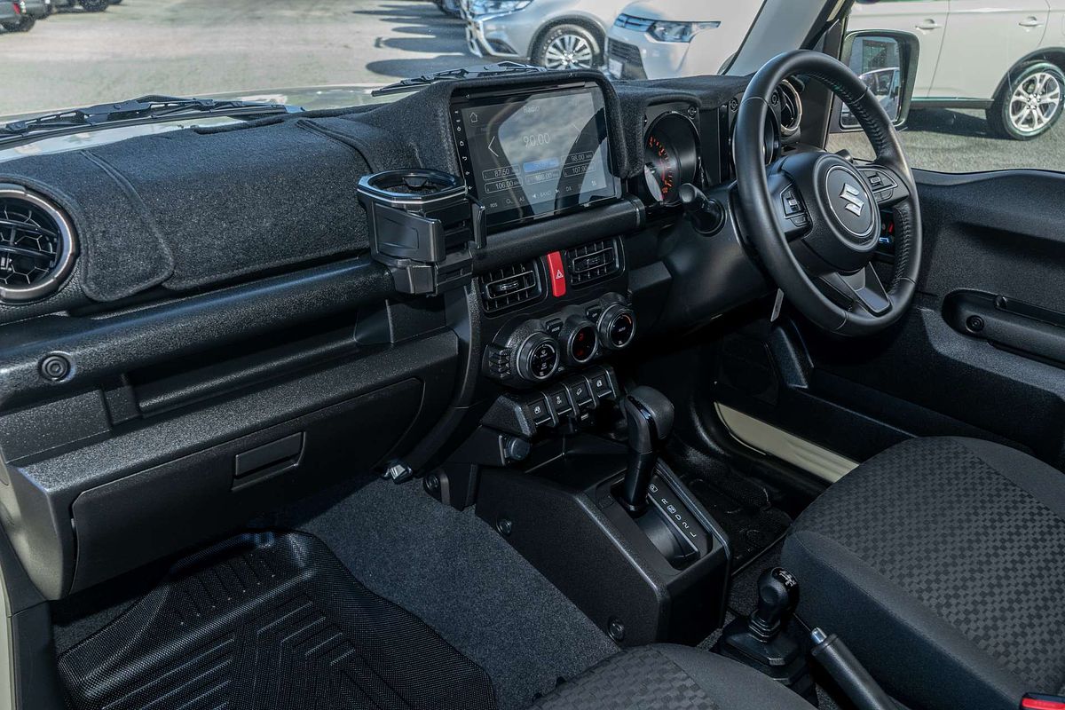 2022 Suzuki Jimny GLX GJ
