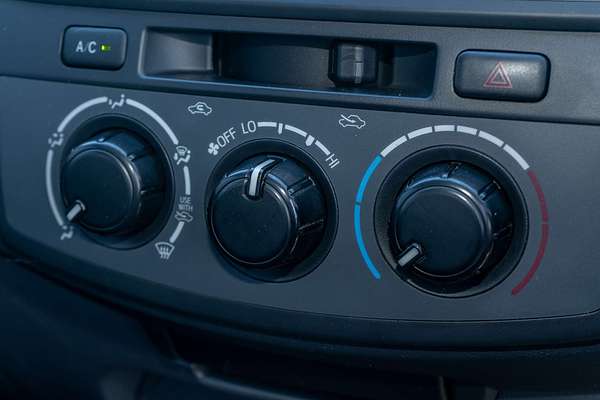 2013 Toyota Hilux SR KUN16R Rear Wheel Drive
