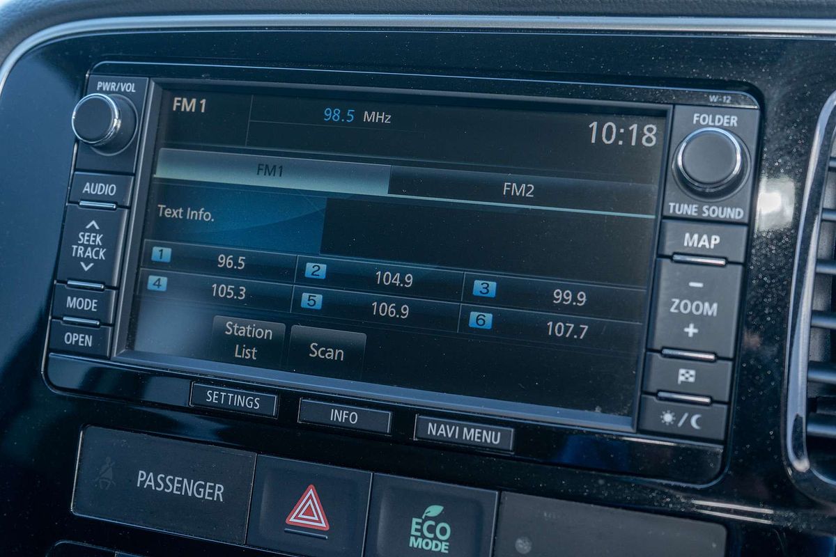 2014 Mitsubishi Outlander LS ZJ