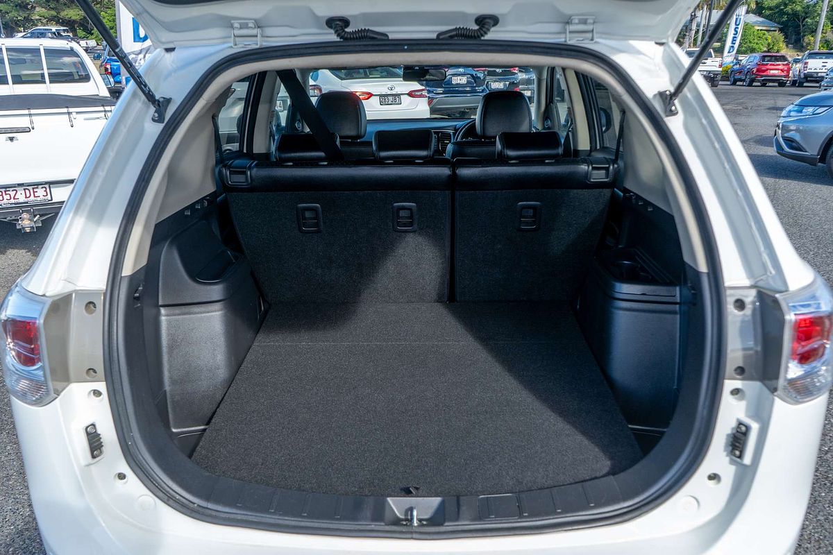 2014 Mitsubishi Outlander LS ZJ