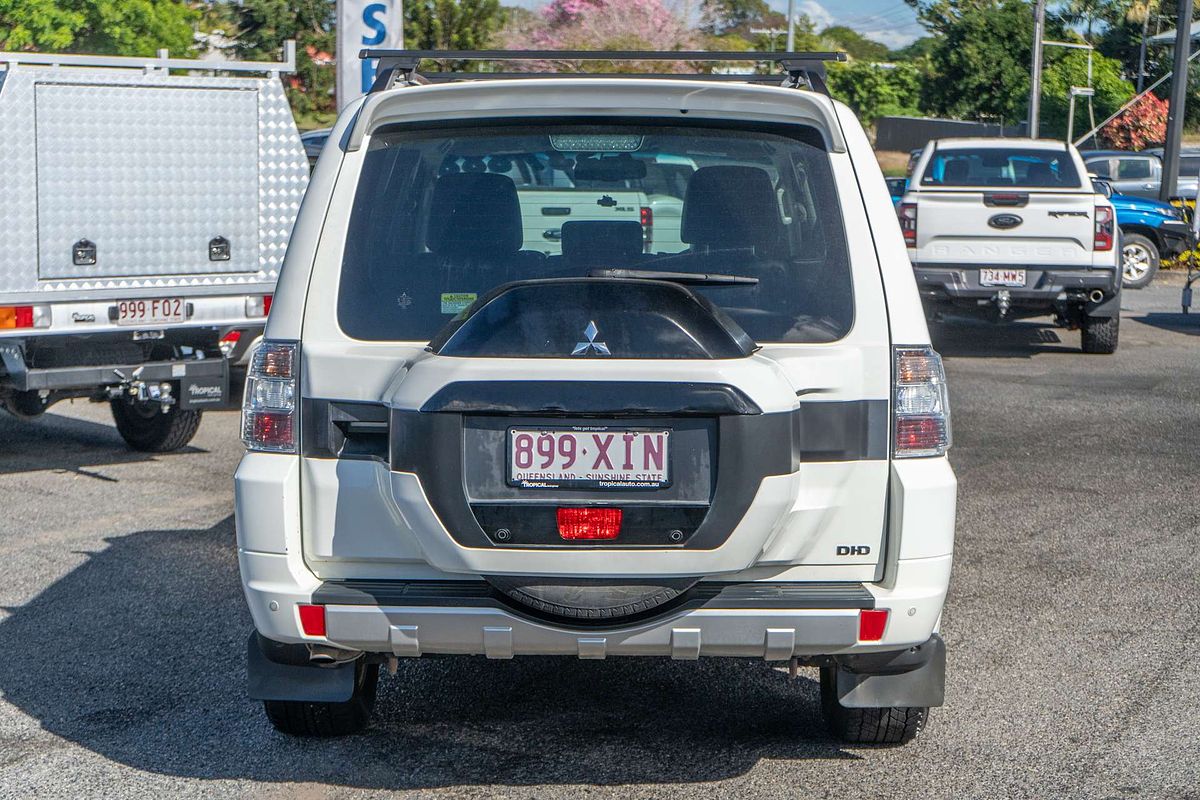 2017 Mitsubishi Pajero GLS NX