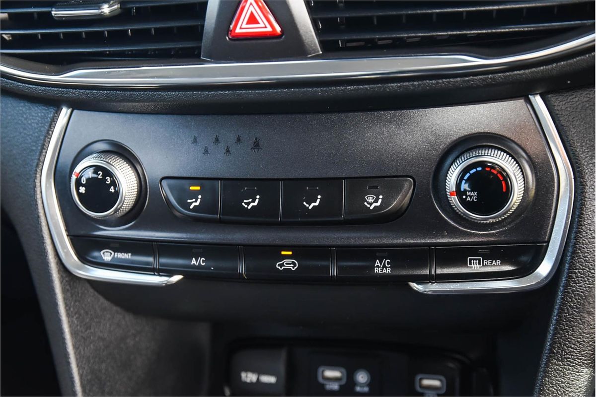 2020 Hyundai Santa Fe Active TM.2