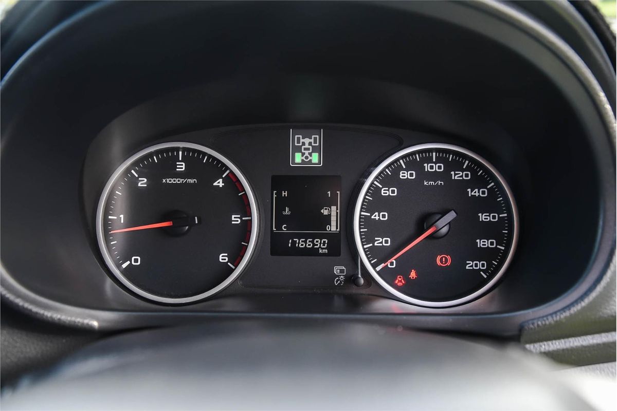 2015 Mitsubishi Triton GLS MQ 4X4