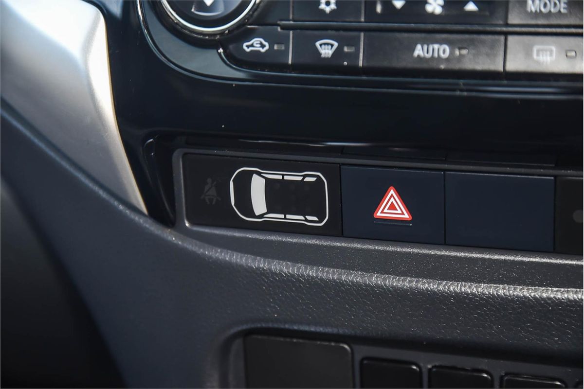 2015 Mitsubishi Triton GLS MQ 4X4