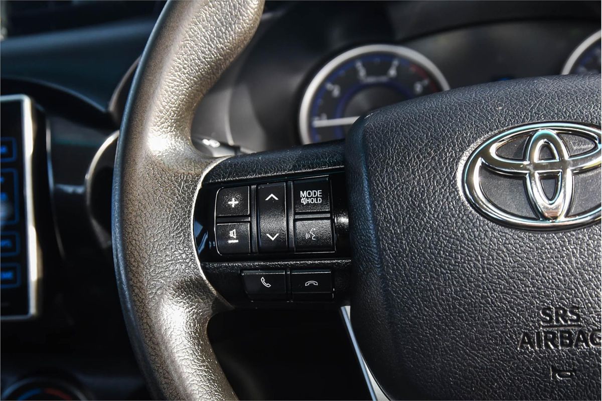2019 Toyota Hilux SR GUN126R 4X4