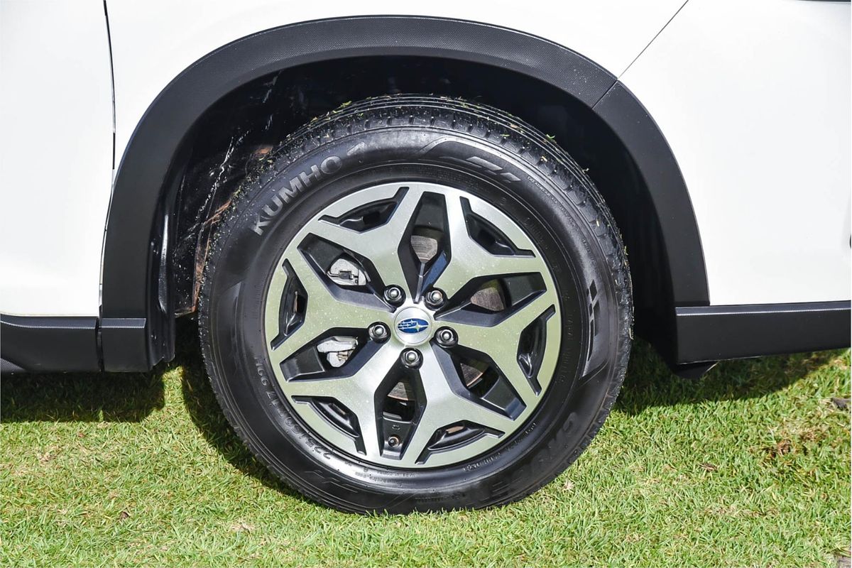 2020 Subaru Forester 2.5i S5