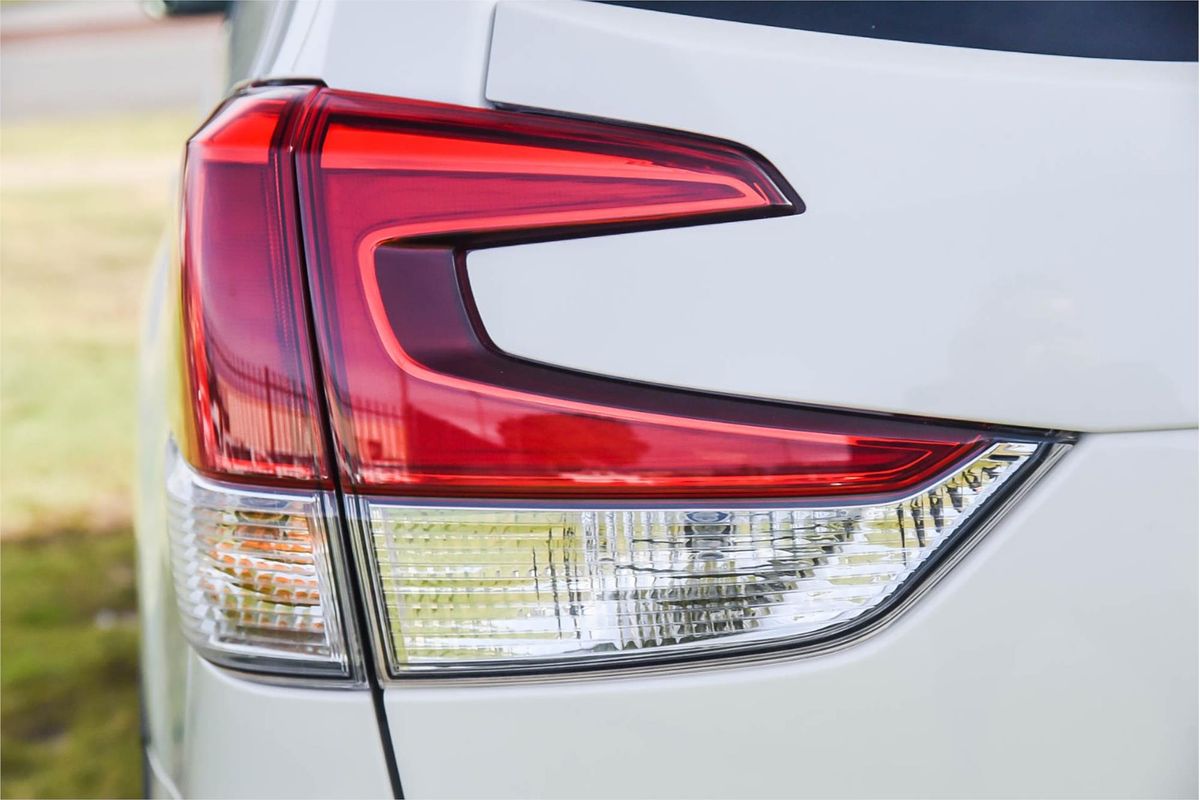 2020 Subaru Forester 2.5i S5