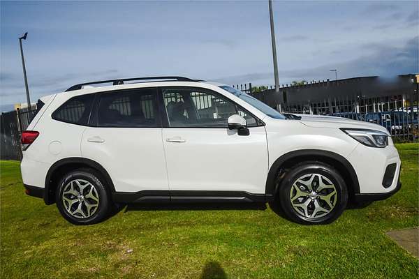 2020 Subaru Forester 2.5i S5