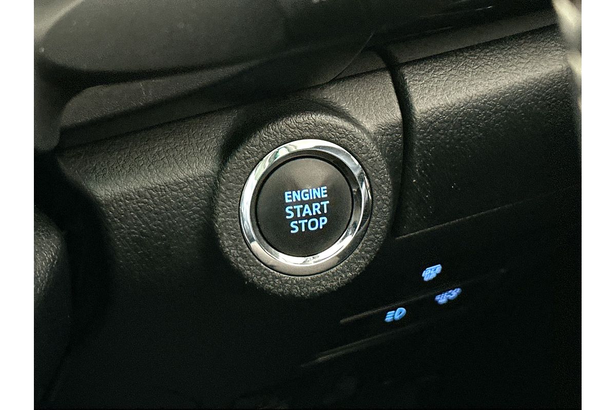 2019 Toyota Hilux Rugged X GUN126R 4X4