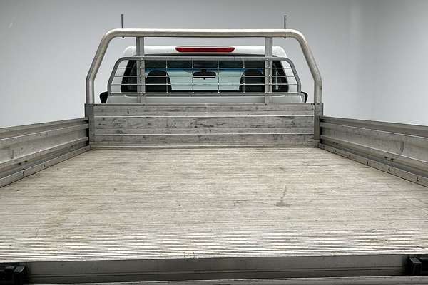 2021 Nissan Navara SL D23 Rear Wheel Drive