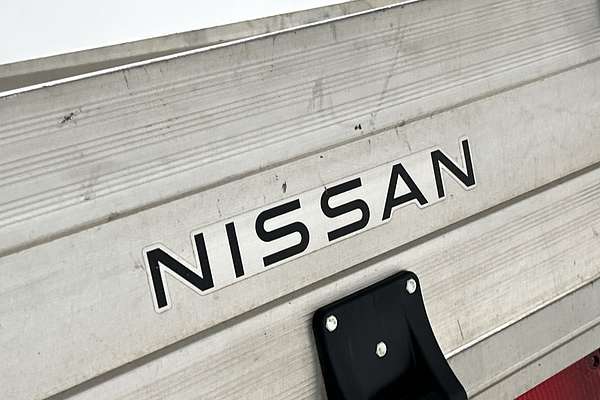 2021 Nissan Navara SL D23 Rear Wheel Drive