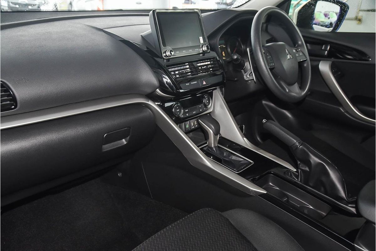 2023 Mitsubishi Eclipse Cross ES YB