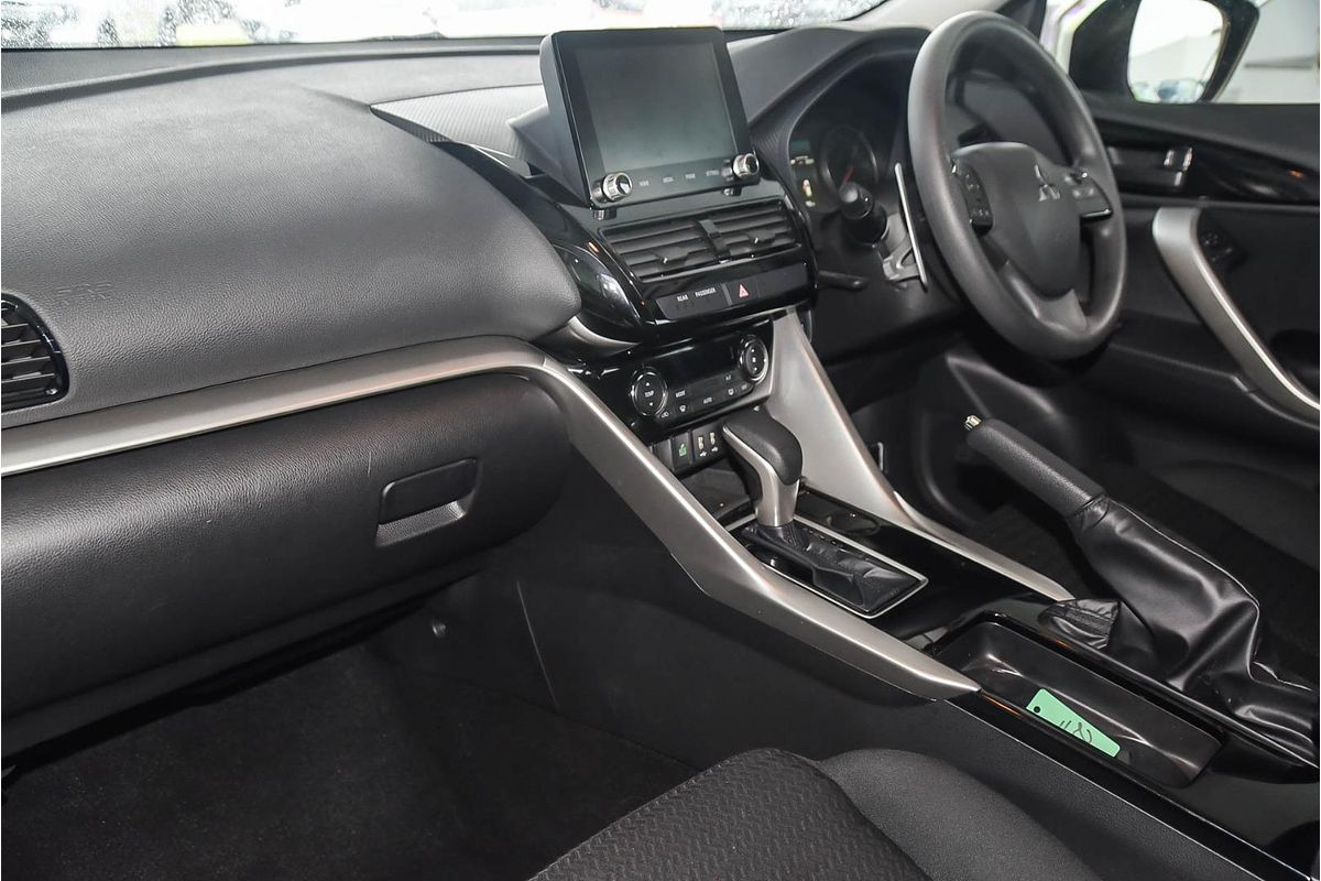 2024 Mitsubishi Eclipse Cross ES YB