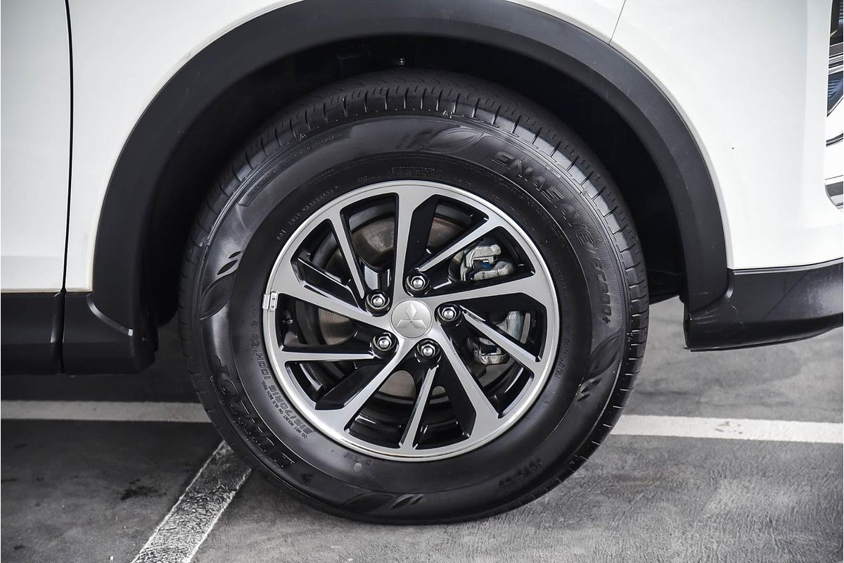 2024 Mitsubishi Eclipse Cross ES YB