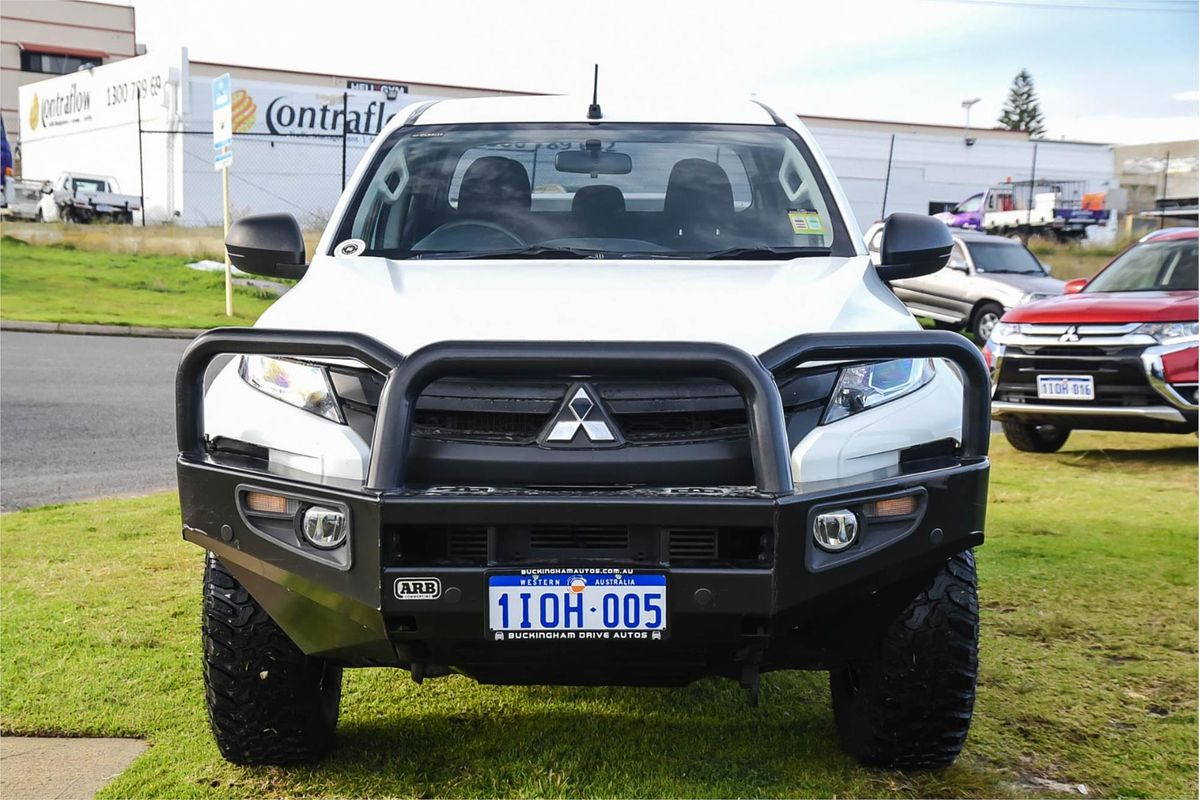 2021 Mitsubishi Triton GLX MR 4X4