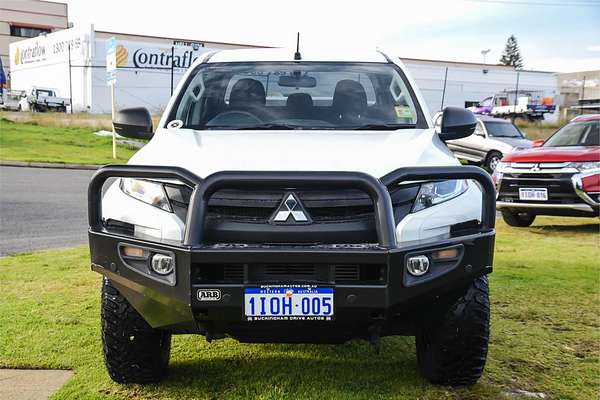 2021 Mitsubishi Triton GLX MR 4X4