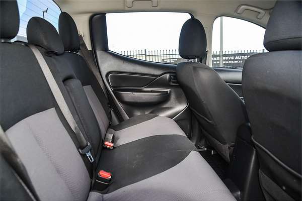 2021 Mitsubishi Triton GLX MR 4X4