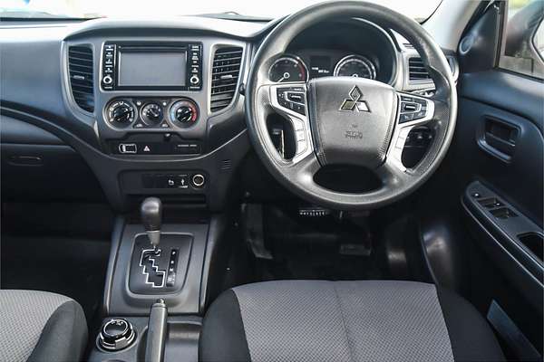 2021 Mitsubishi Triton GLX MR 4X4