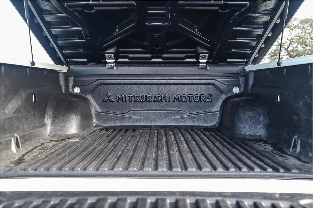 2021 Mitsubishi Triton GLX MR 4X4