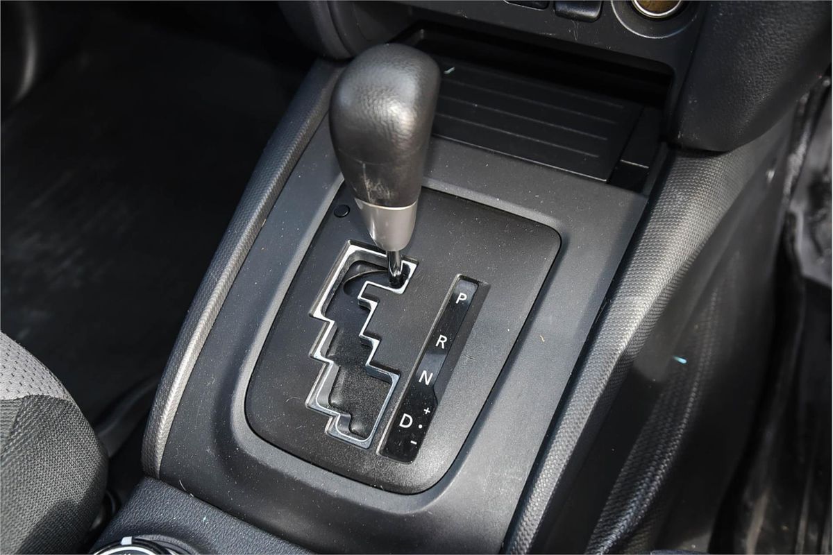 2021 Mitsubishi Triton GLX MR 4X4