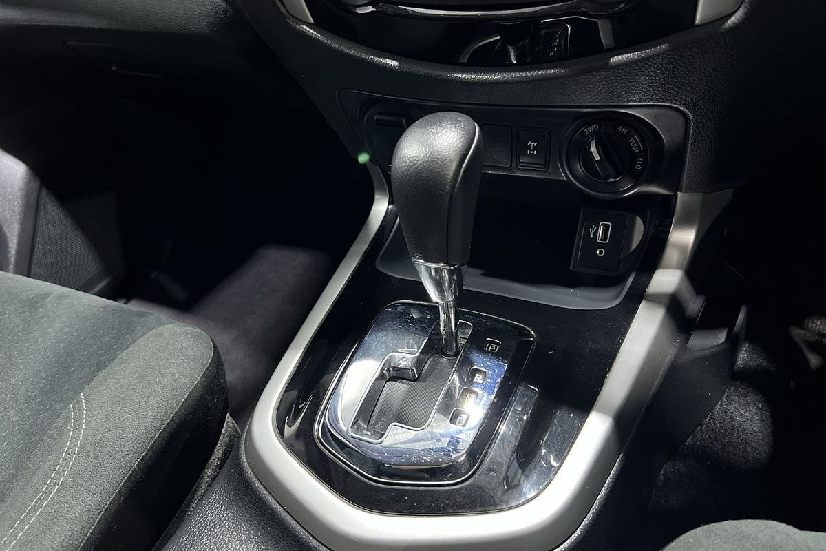 2020 Nissan Navara ST D23 Series 4 4X4