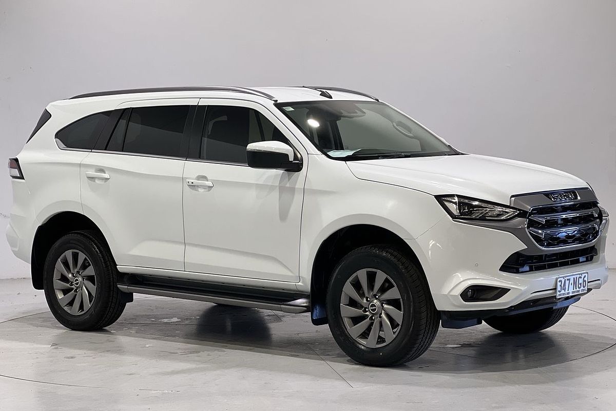 2022 Isuzu MU-X LS-U