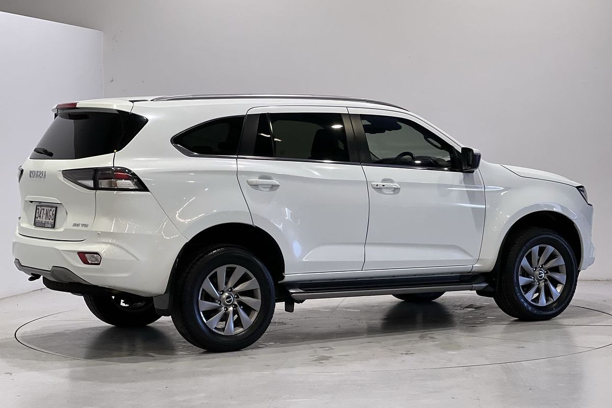 2022 Isuzu MU-X LS-U