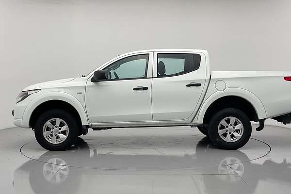 2017 Mitsubishi Triton GLX+ MQ 4X4