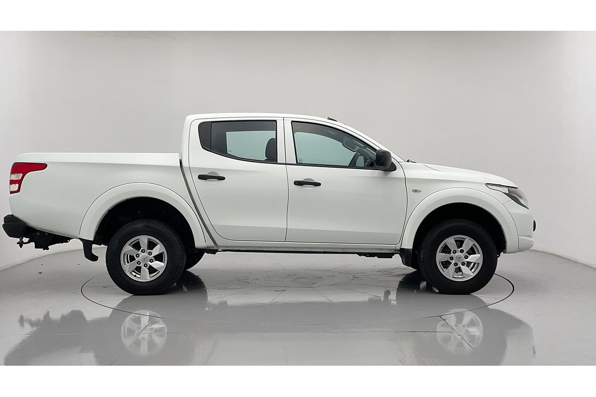 2017 Mitsubishi Triton GLX+ MQ 4X4