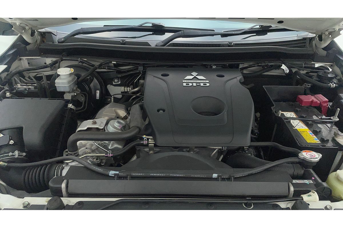 2017 Mitsubishi Triton GLX+ MQ 4X4
