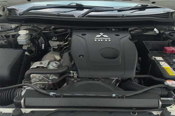 2017 Mitsubishi Triton GLX+ MQ 4X4