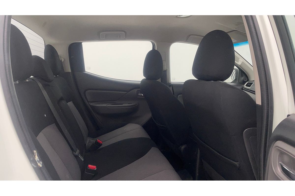 2017 Mitsubishi Triton GLX+ MQ 4X4