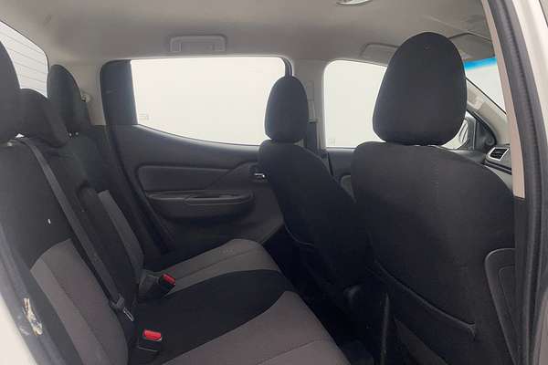 2017 Mitsubishi Triton GLX+ MQ 4X4