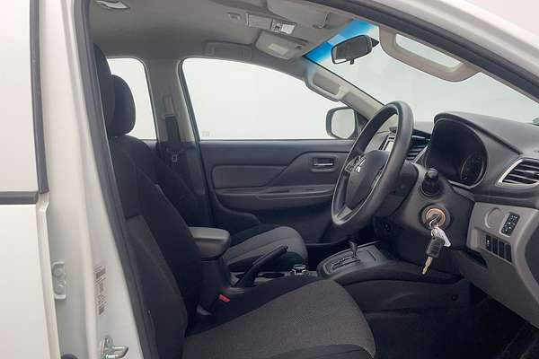 2017 Mitsubishi Triton GLX+ MQ 4X4